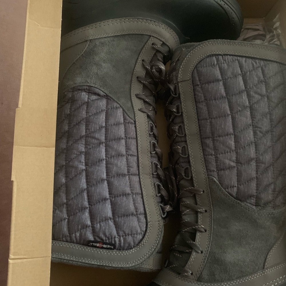 Northface tall boots